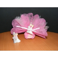 Boite de 12 couples de mari�es fantaisie en r�sine - 3 cm x 1.5 cm hauteur 4 cm