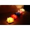 Lanternes aquatiques LOTUS
 disponible en Blanc, Jaune, Bleu, Rose et Rouge - 
avec la bougie fournie
Pour int�rieur ou ext�rieur. 
Dimension :  environ 15x15x10cm
