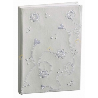 Le livre d'or Panodia La�ka a �t� sp�cialement con�u pour garder des souvenirs inoubliables et imp�rissables votre mariage. Son rev�tement tr�s soign� est constitu� de motifs originaux.
Vos invit�s pourront y inscrire leurs plus beaux v�ux de bon