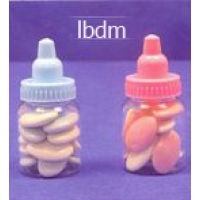 boite pvc de 3 biberons a garnir.diam�tre 4.2cm hauteur 9 cm.au choix rose pour les filles,bleu pour les gar�ons.