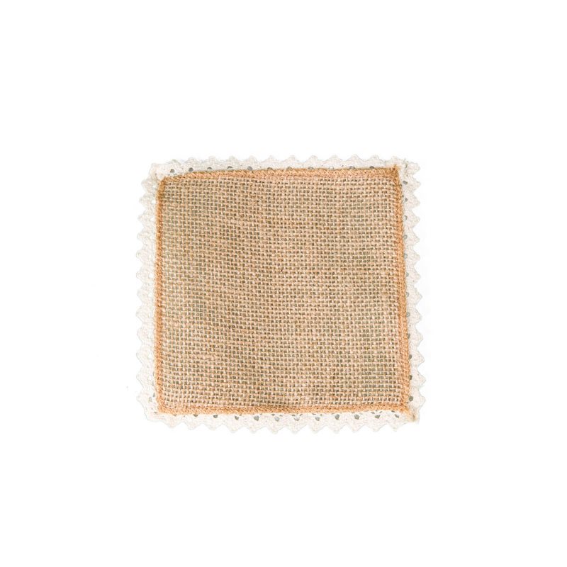 Napperon en jute et dentelle