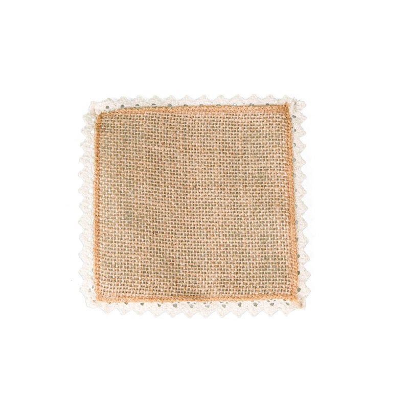 Napperon en jute et dentelle