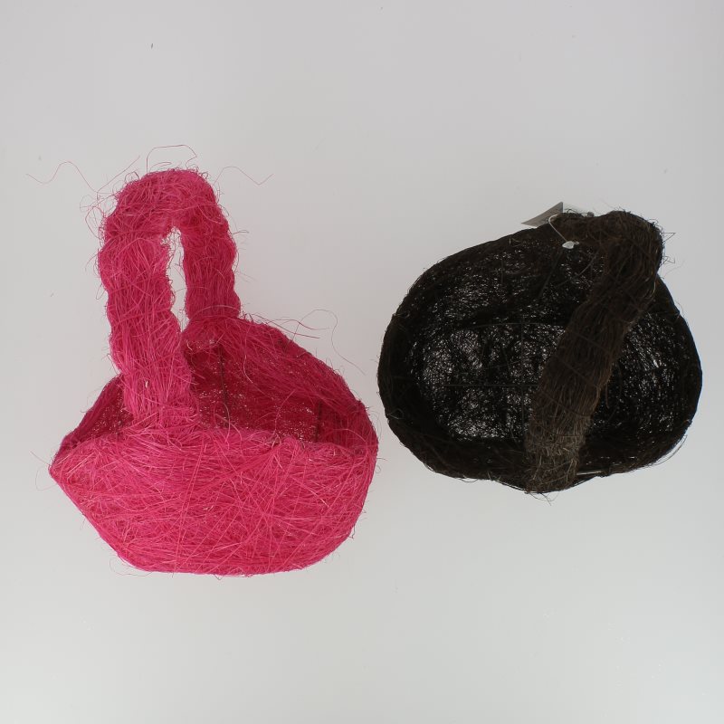 Panier de p�tales en sisal naturel